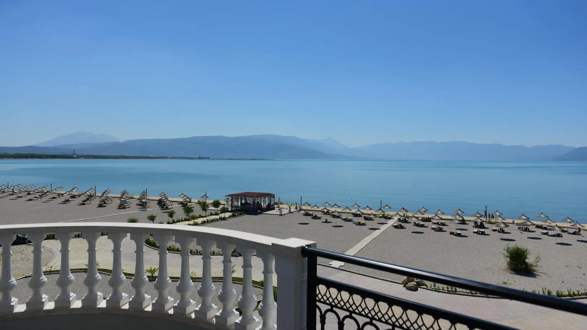 Villamaria Hotel Zvernec 3*,  Albania