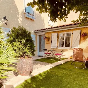 maison-dhotes-chez-aud.hotels-rhonealpes.com/