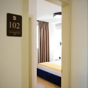 new-boulevard-inn.hotels-in-tirana.com/